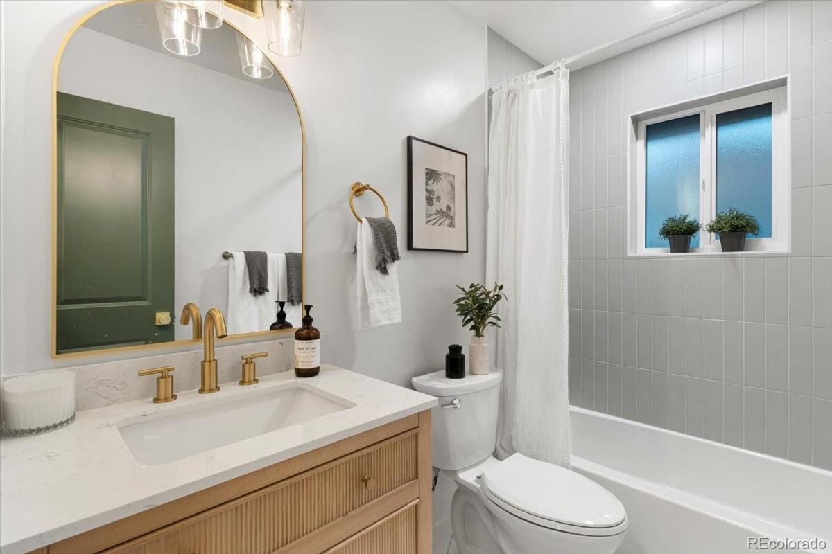 MLS Image #2 for 3285 n krameria street,denver, Colorado
