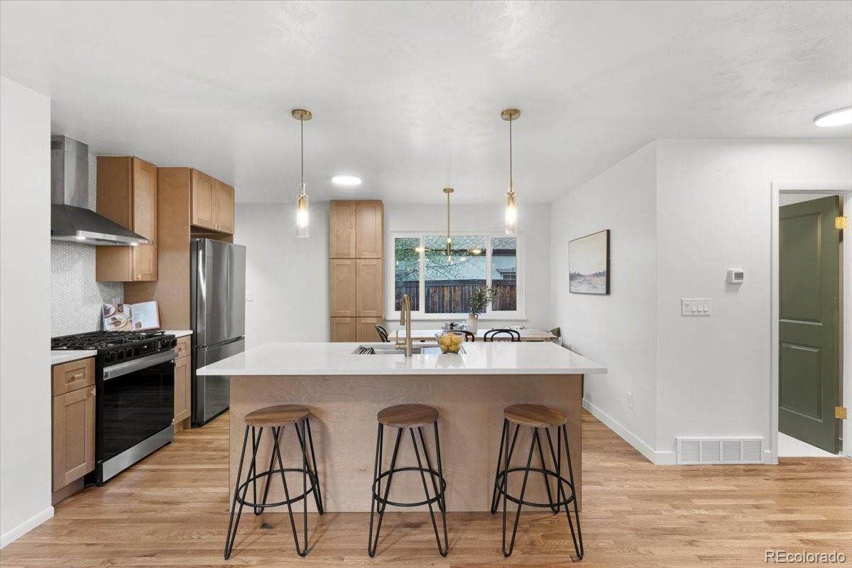 MLS Image #7 for 3285 n krameria street,denver, Colorado