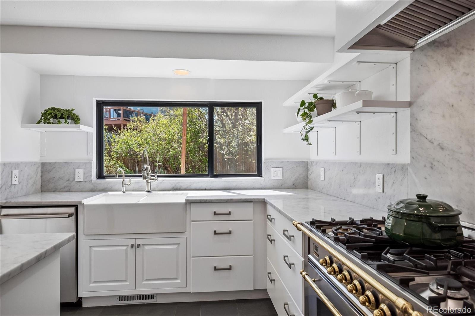 MLS Image #11 for 8192 w quarto drive,littleton, Colorado