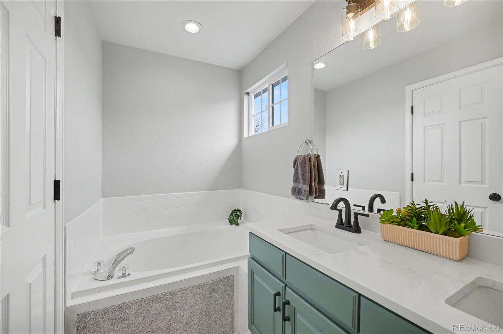 MLS Image #25 for 1070  thornbury place,highlands ranch, Colorado