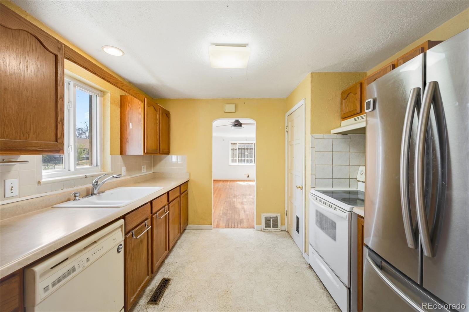 MLS Image #10 for 2815  elm street,denver, Colorado
