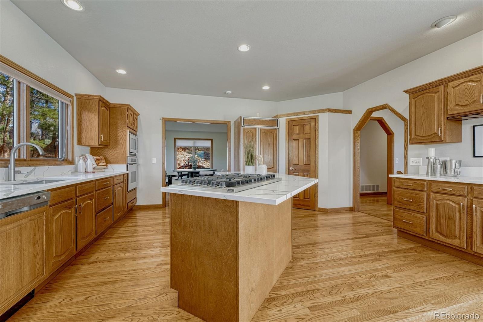 MLS Image #10 for 1680  oakwood drive,monument, Colorado