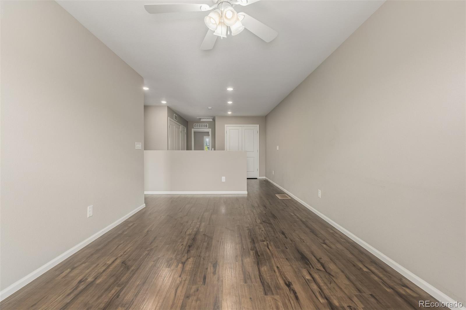 MLS Image #14 for 9316 e 60th avenue,denver, Colorado