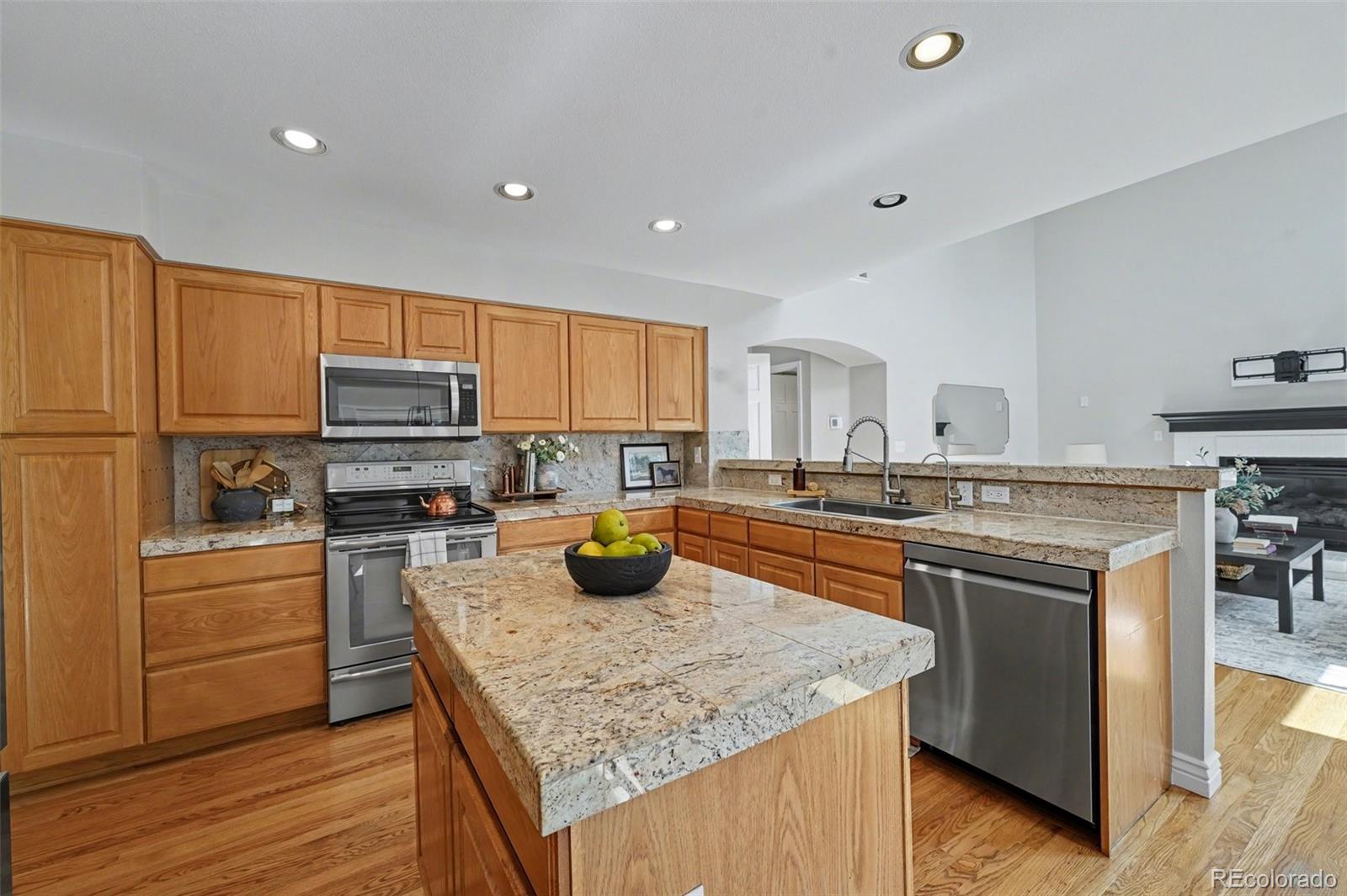 MLS Image #8 for 9845  spring hill street,highlands ranch, Colorado