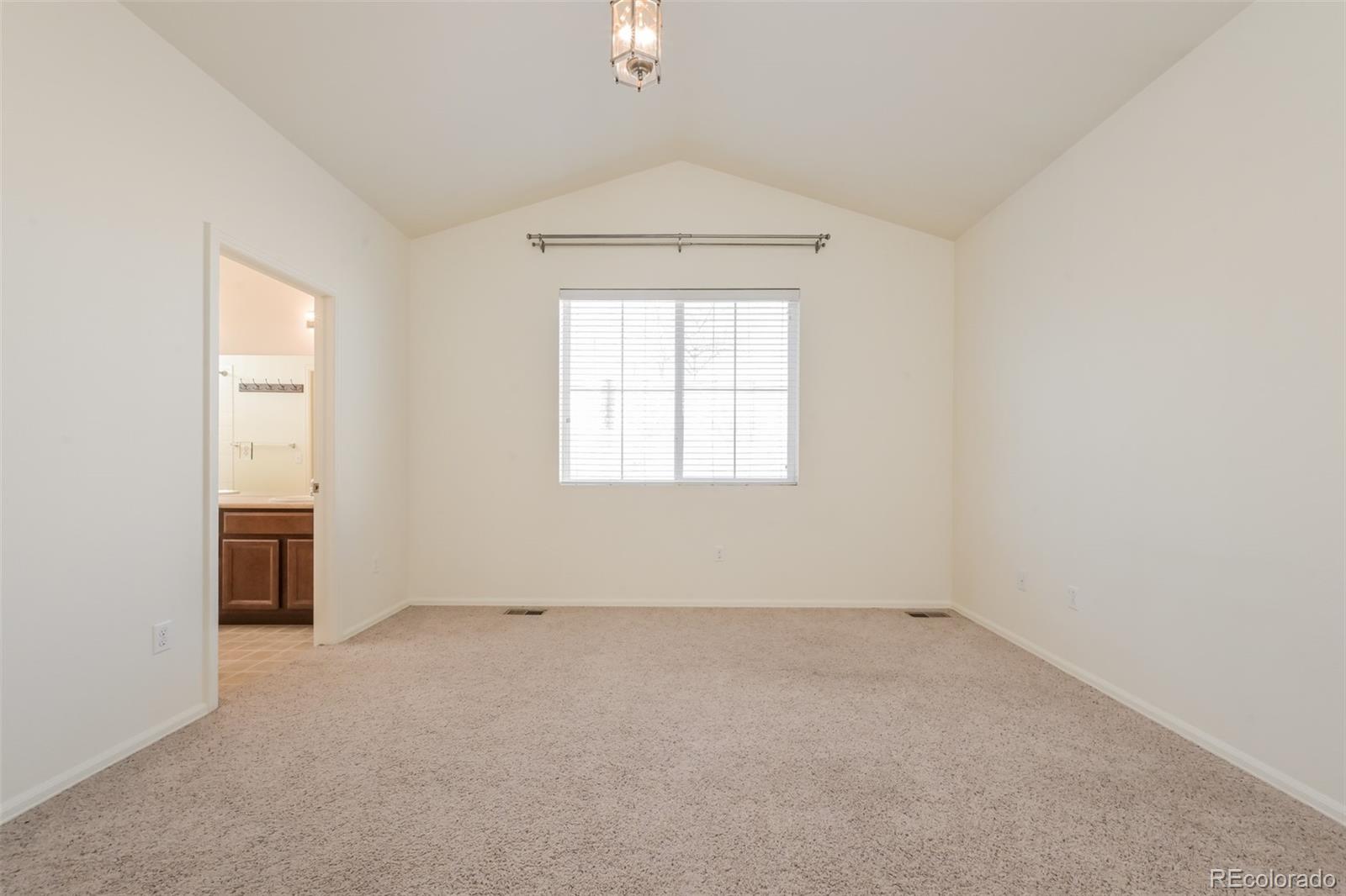 MLS Image #11 for 5613 s elk court,aurora, Colorado