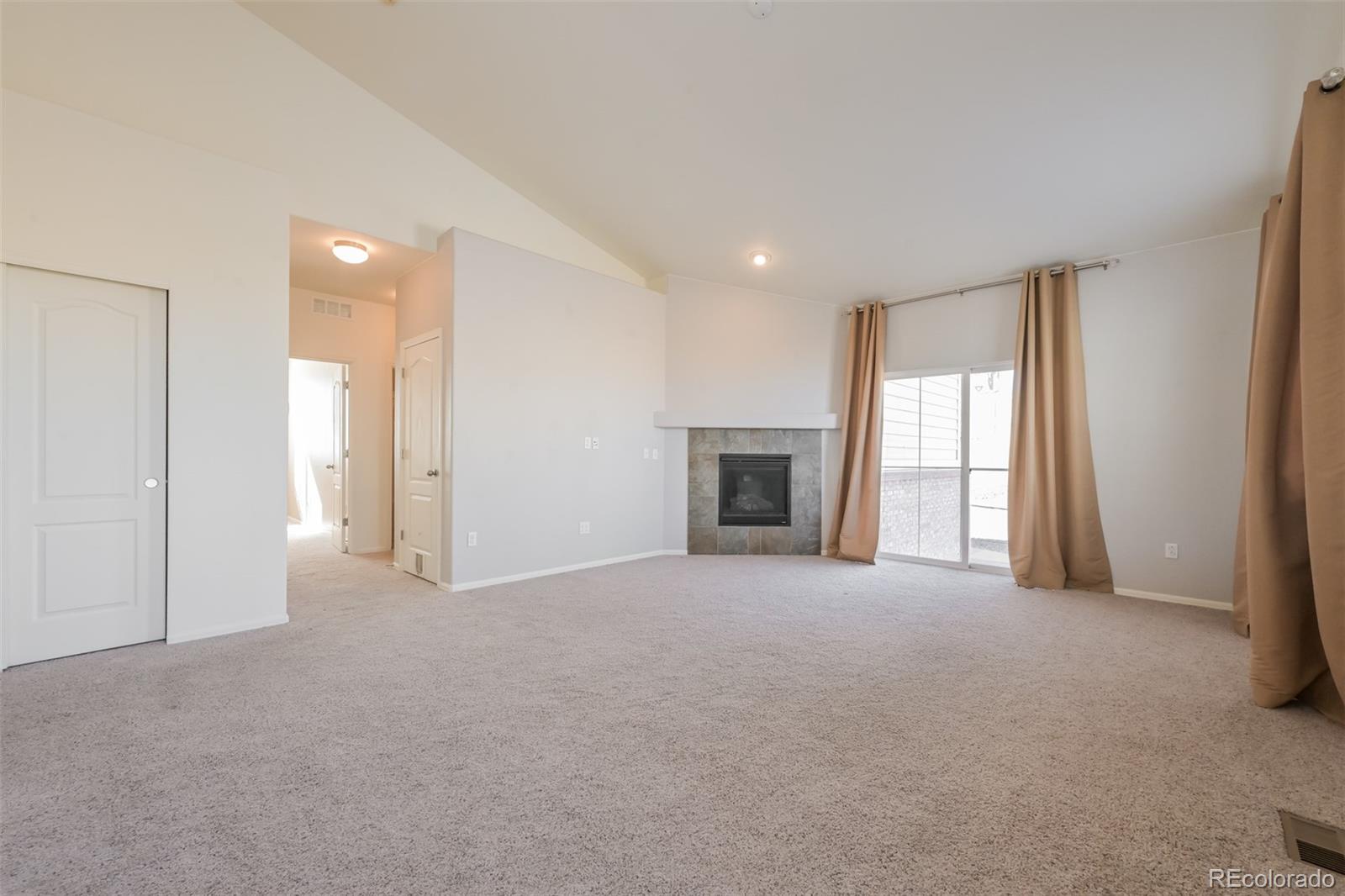 MLS Image #9 for 5613 s elk court,aurora, Colorado