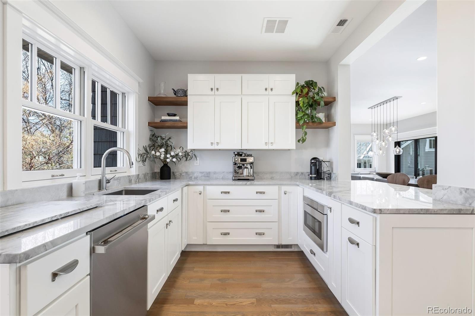 MLS Image #14 for 2300 s clayton street,denver, Colorado