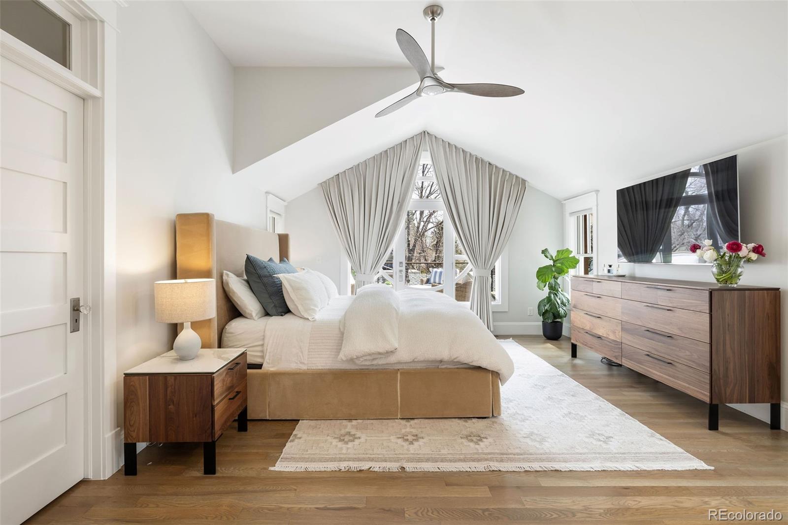 MLS Image #22 for 2300 s clayton street,denver, Colorado