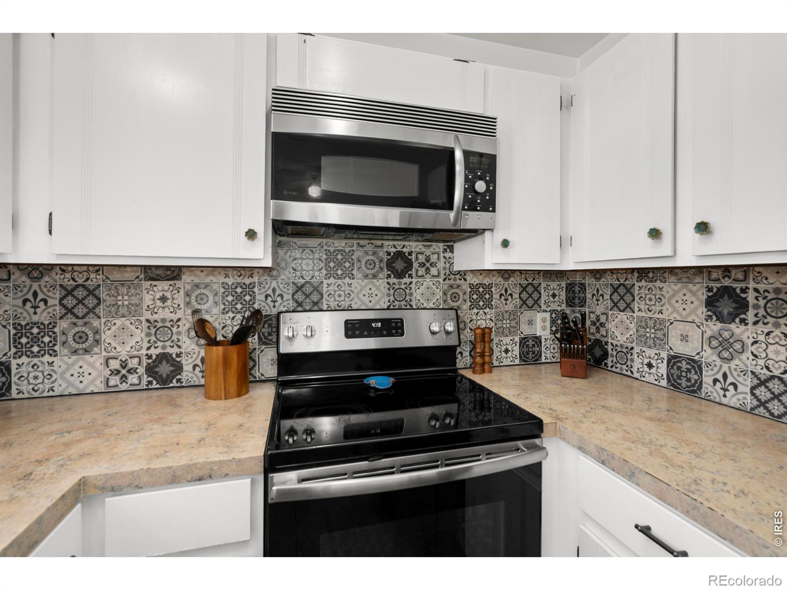 MLS Image #9 for 3200  azalea drive,fort collins, Colorado