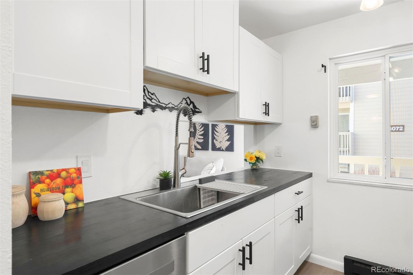 MLS Image #13 for 4074 s atchison way 203,aurora, Colorado