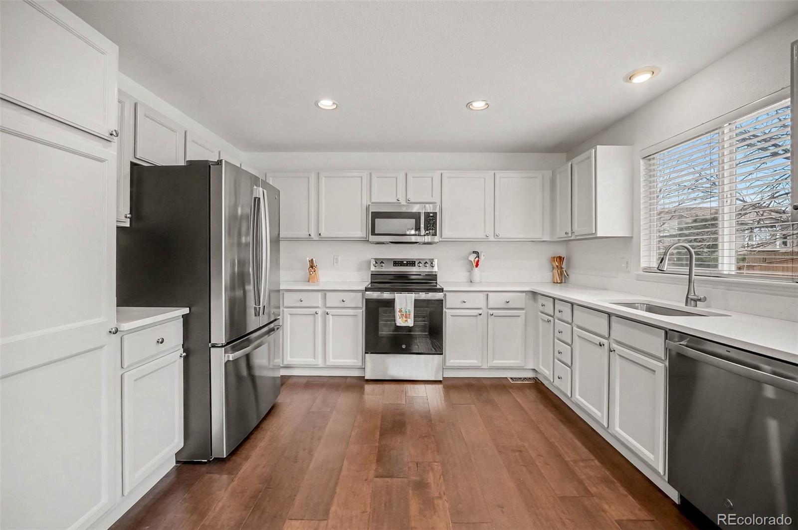 MLS Image #15 for 9308  wolfe drive,highlands ranch, Colorado