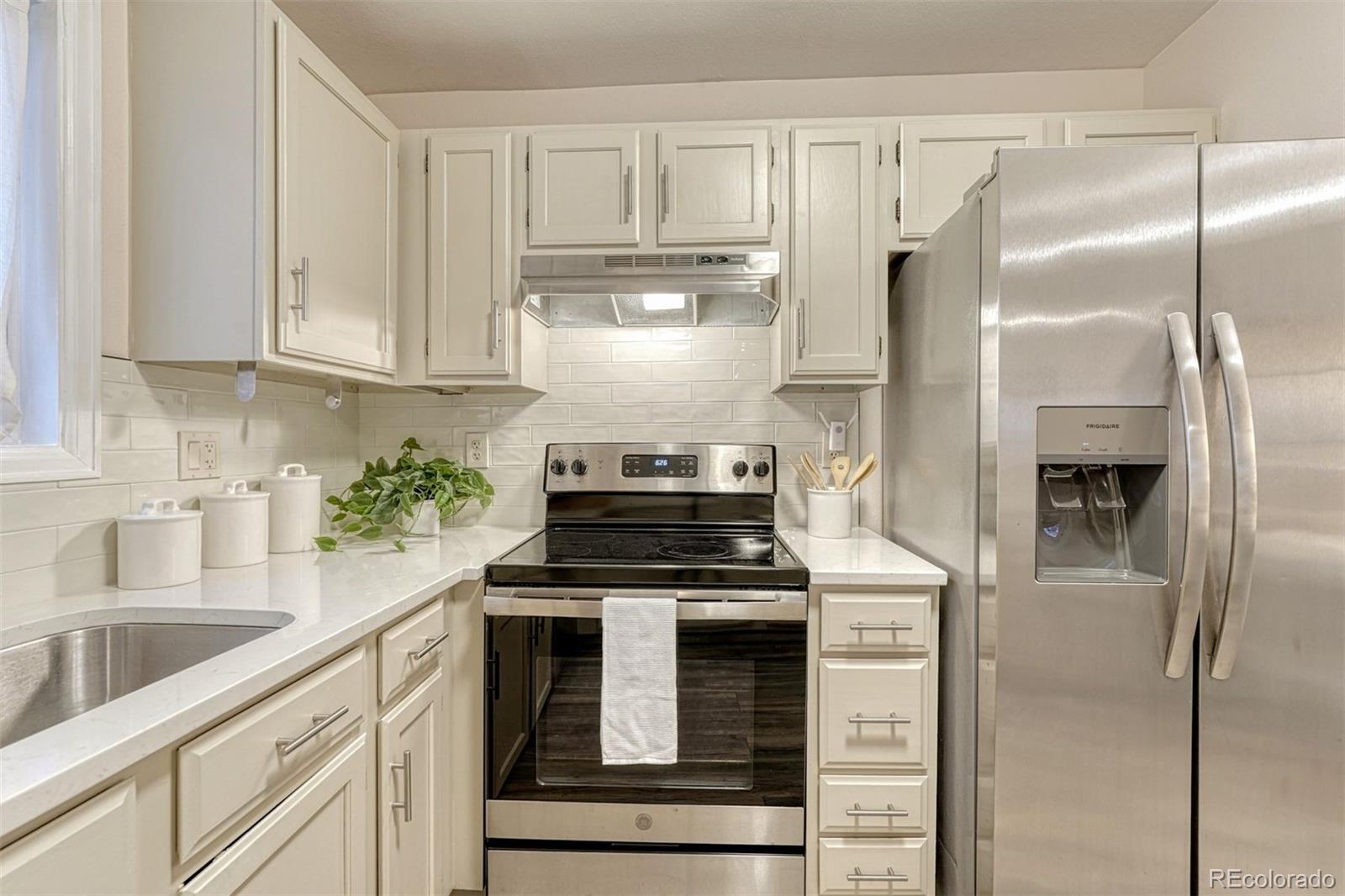 MLS Image #4 for 115 n chestnut street,colorado springs, Colorado