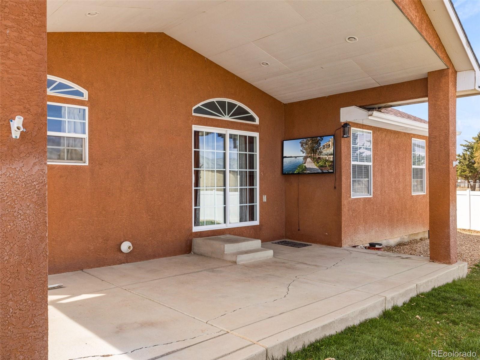 MLS Image #33 for 2310  stone pine drive,pueblo, Colorado