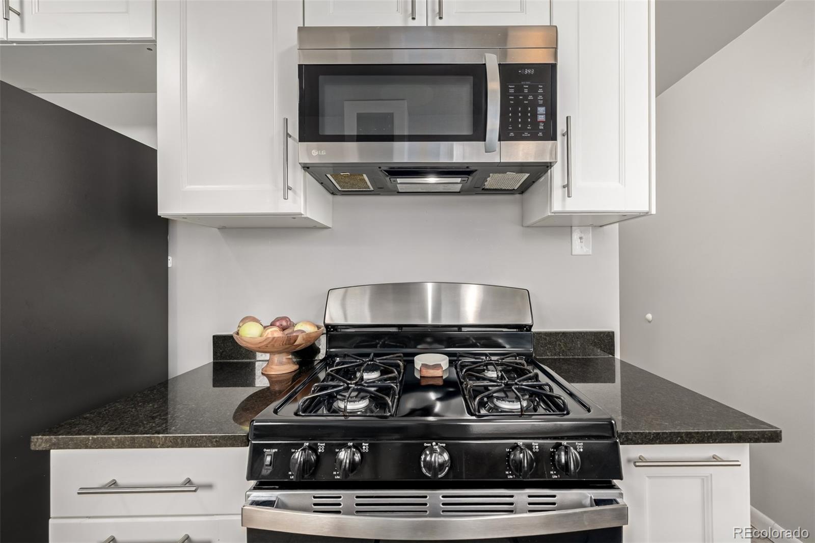 MLS Image #12 for 2732 s adams street,denver, Colorado