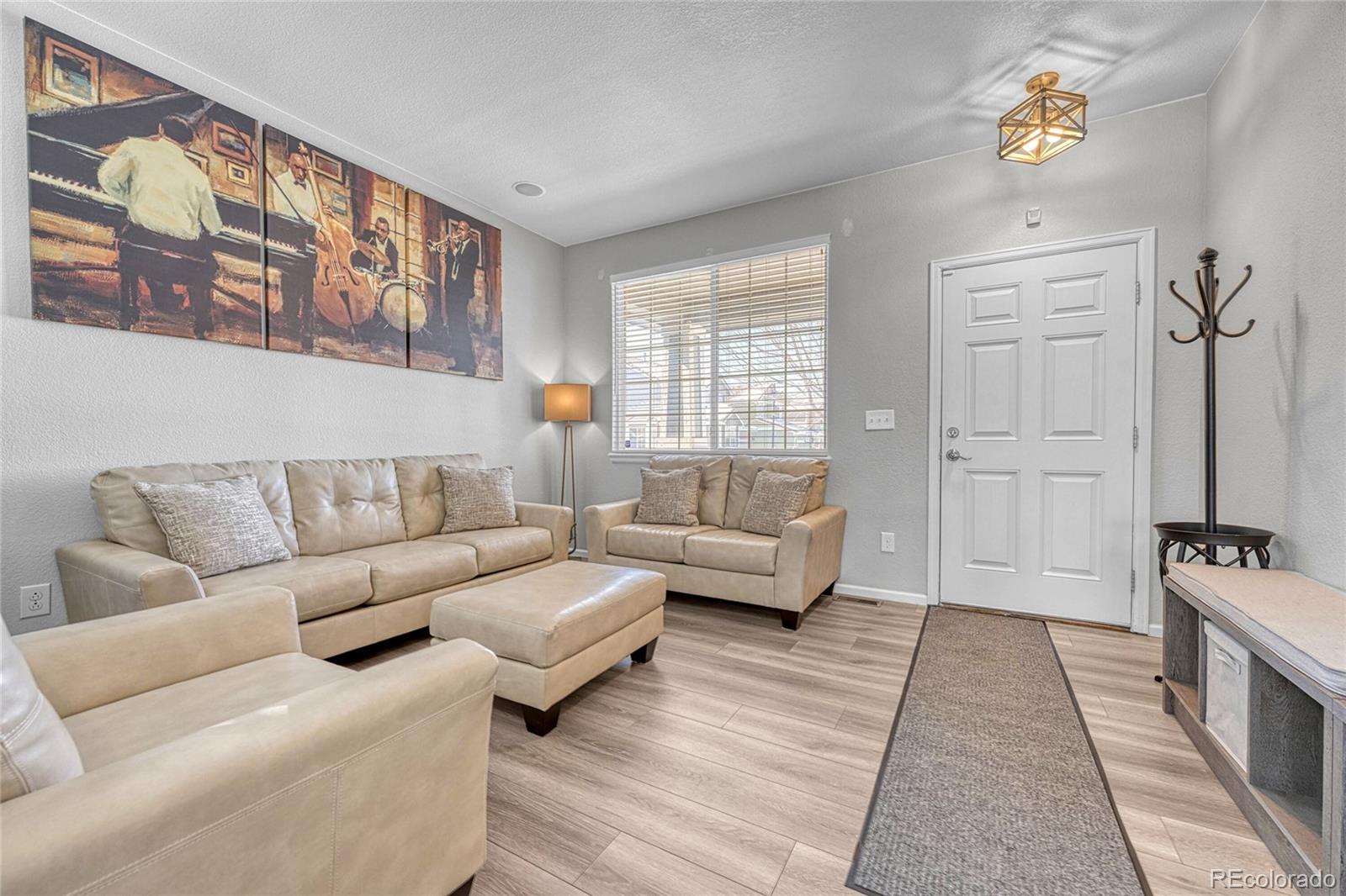 MLS Image #5 for 7354 s memphis street,aurora, Colorado