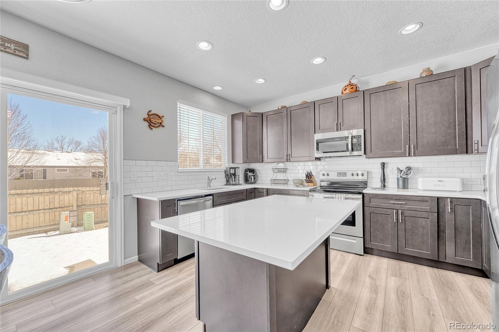 MLS Image #6 for 7354 s memphis street,aurora, Colorado