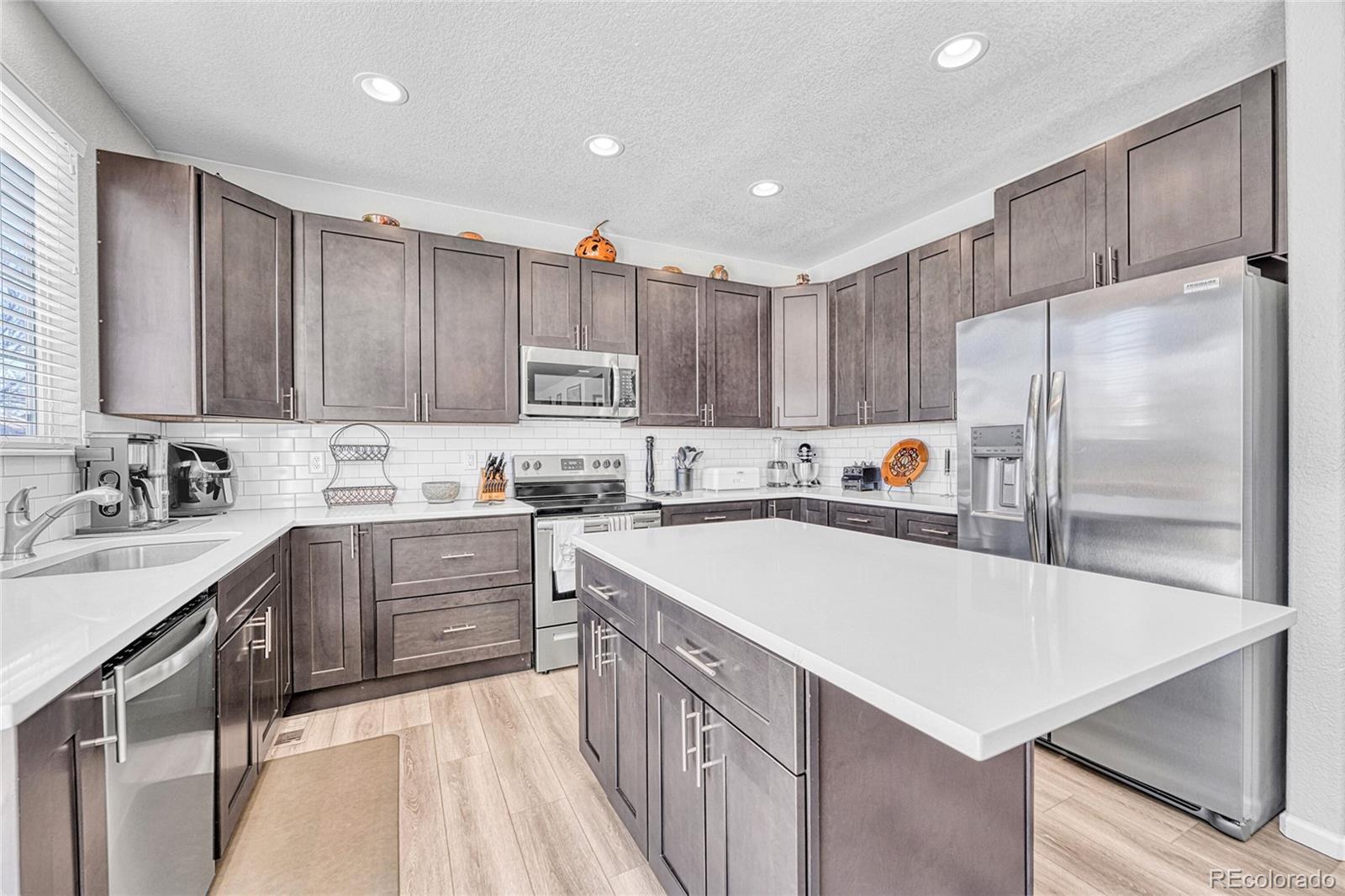 MLS Image #7 for 7354 s memphis street,aurora, Colorado