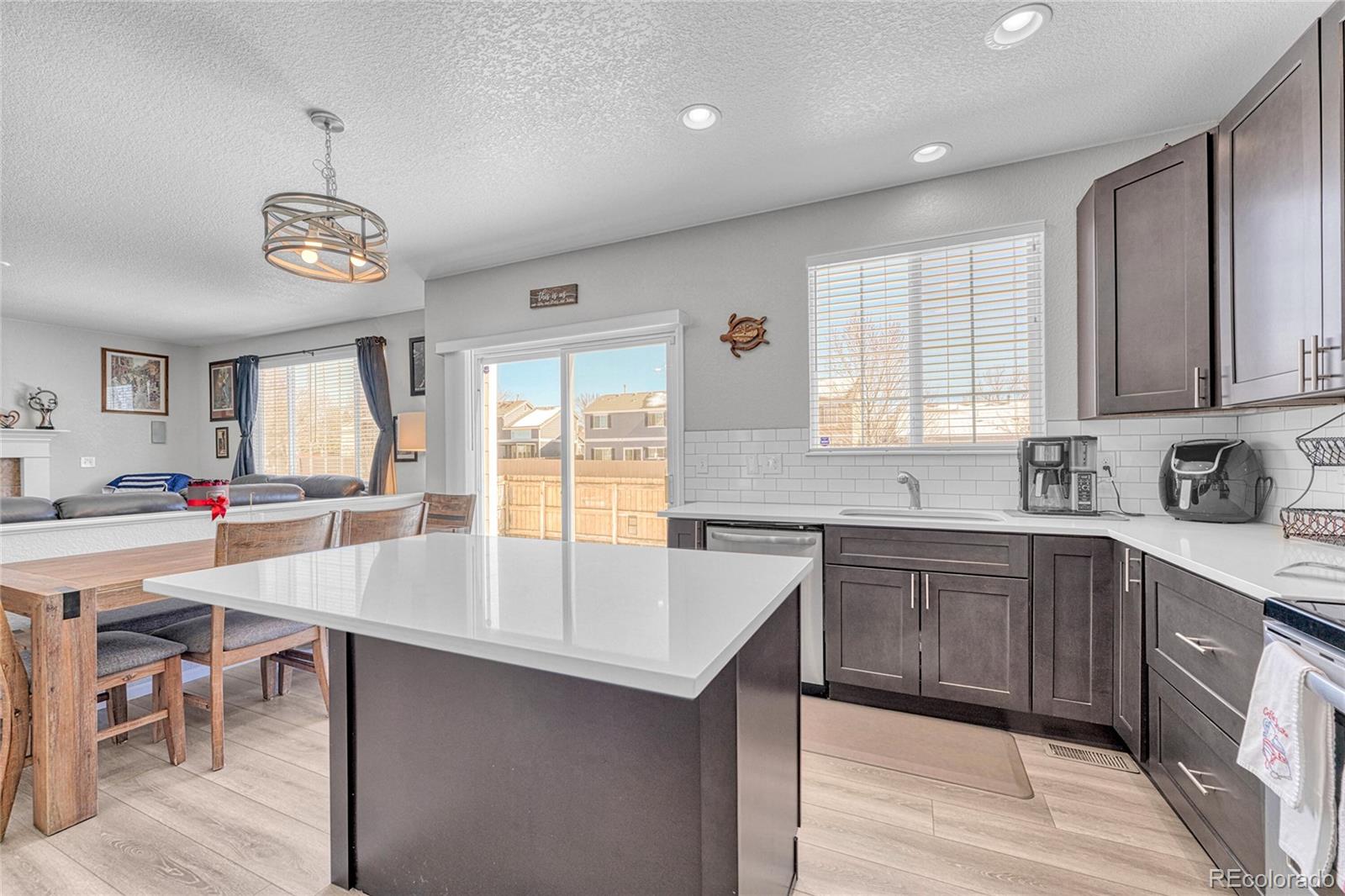 MLS Image #8 for 7354 s memphis street,aurora, Colorado