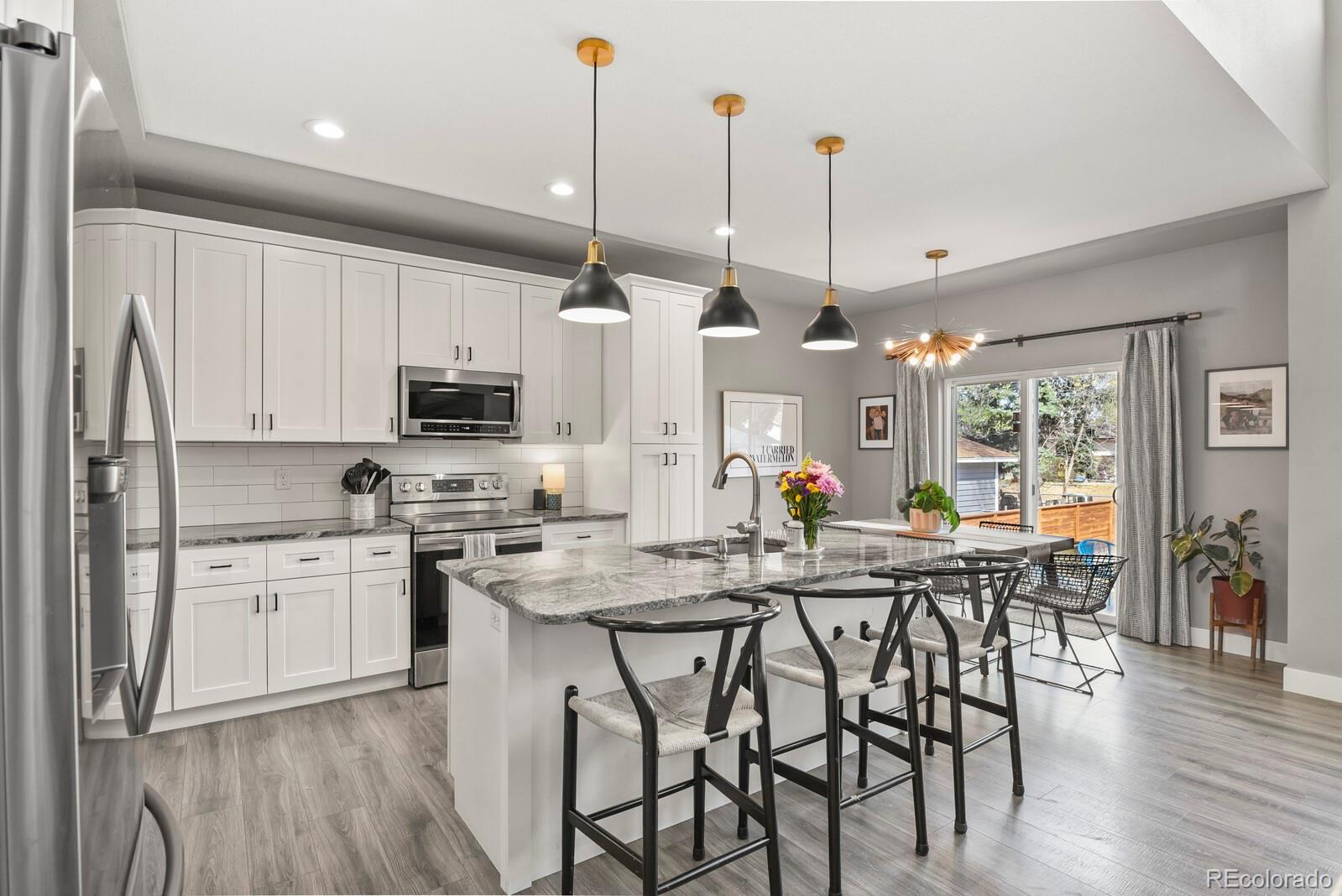 MLS Image #11 for 212 e mountain view avenue,longmont, Colorado