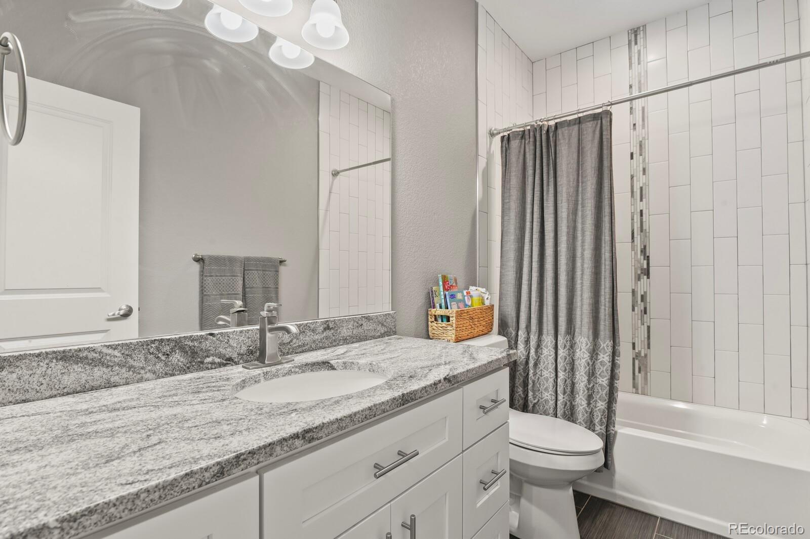 MLS Image #20 for 212 e mountain view avenue,longmont, Colorado