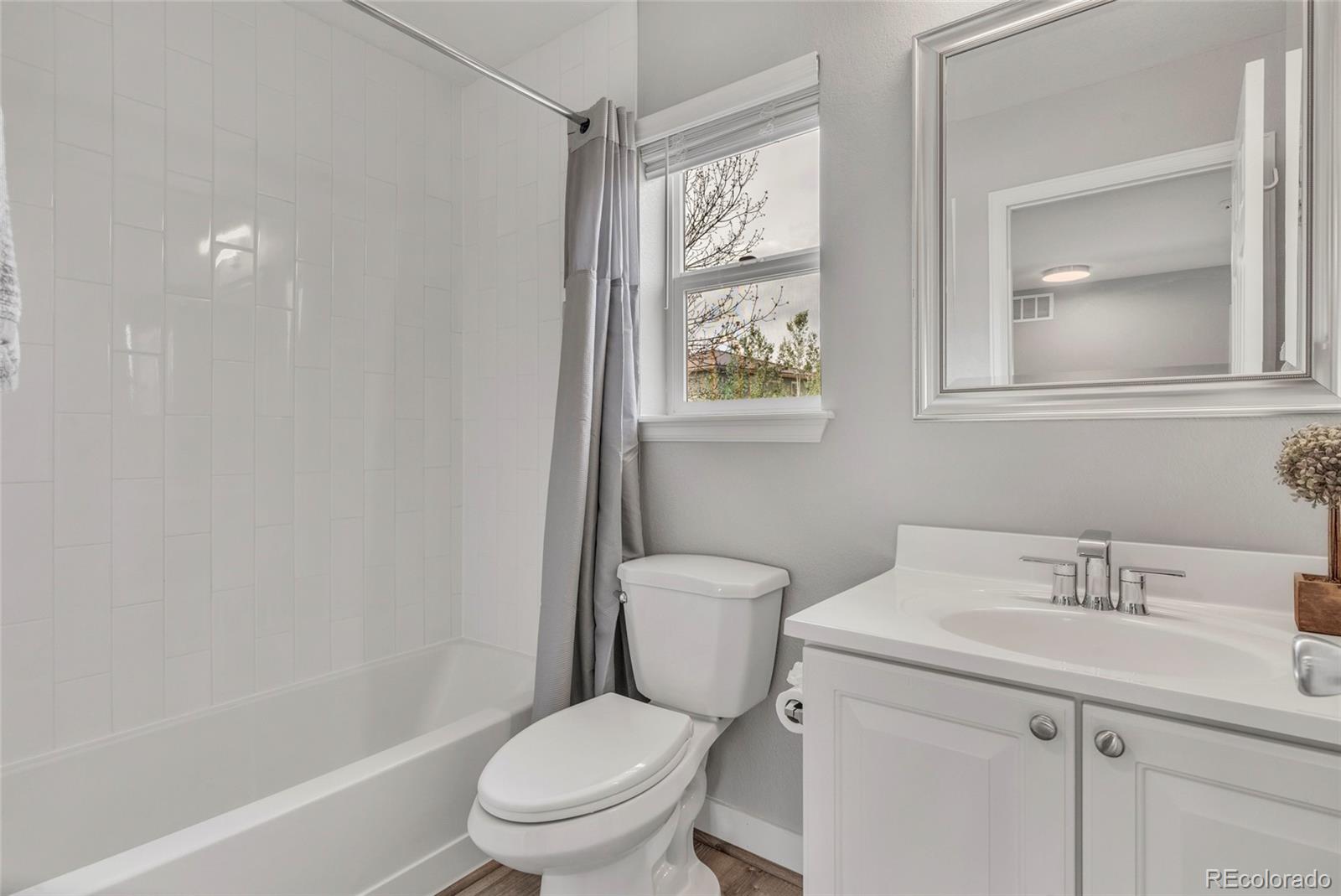 MLS Image #11 for 4715  hunterwood drive,highlands ranch, Colorado