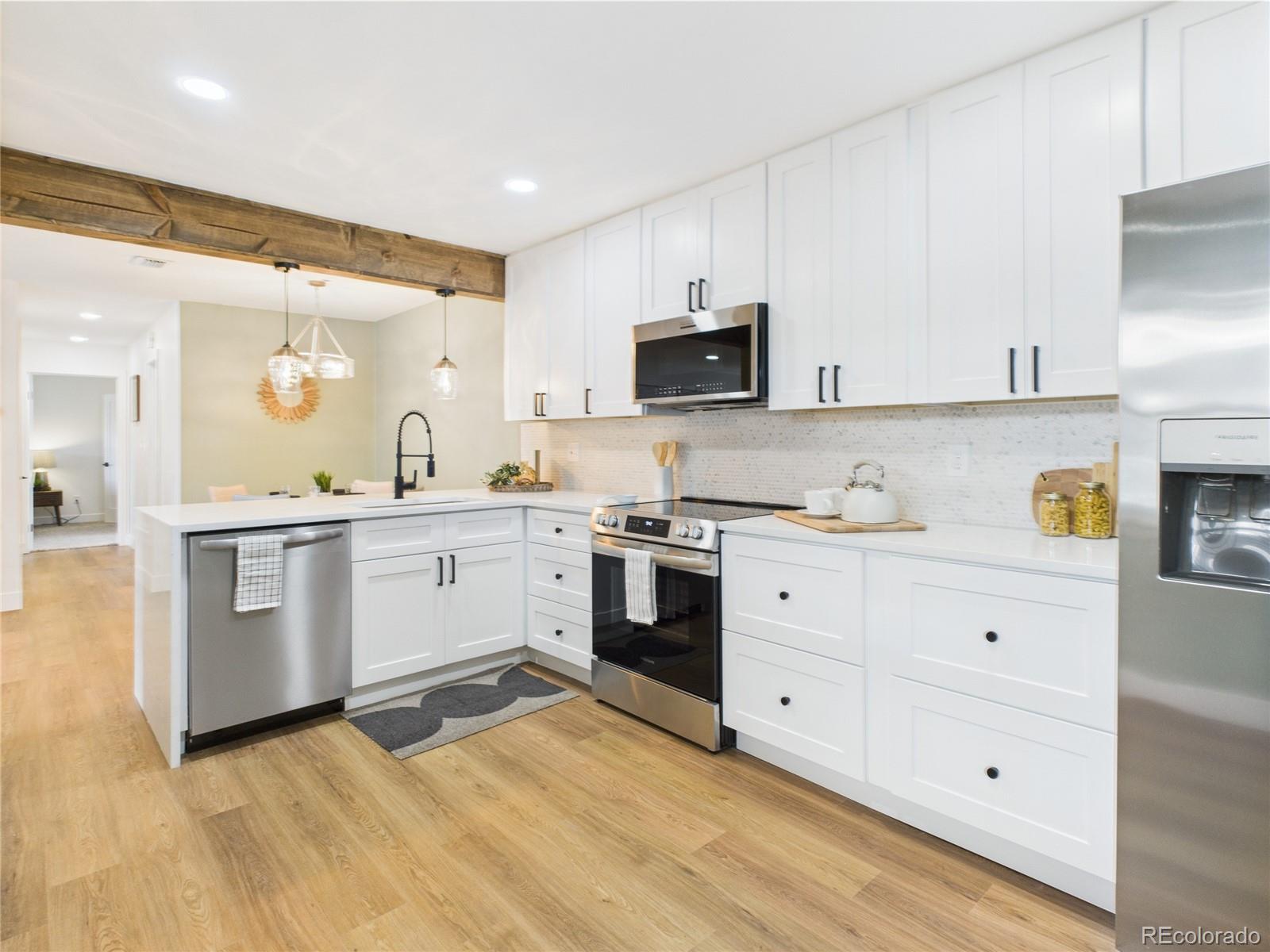 MLS Image #4 for 7205 s gaylord street,littleton, Colorado