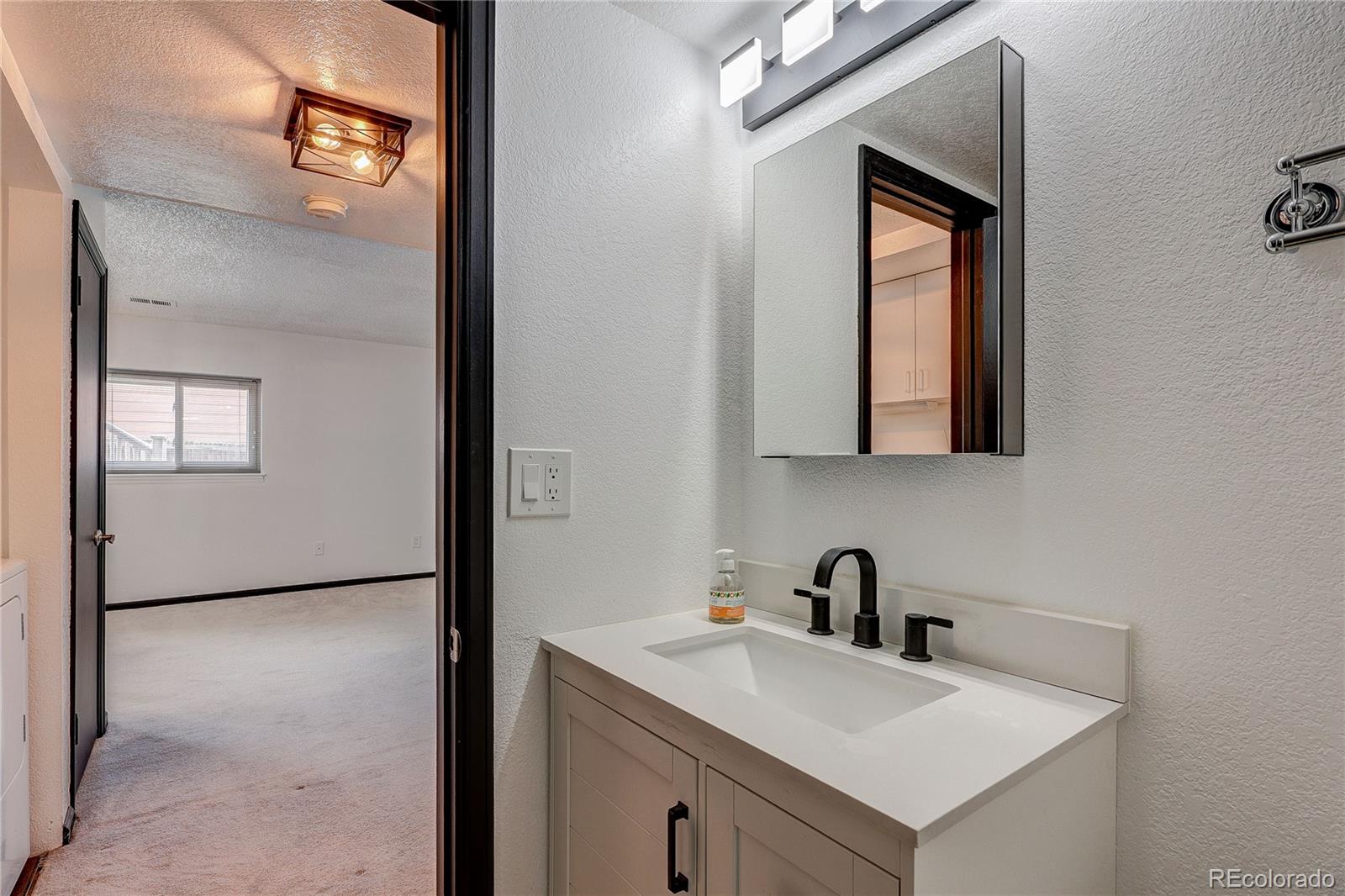 MLS Image #14 for 21518 e powers lane,centennial, Colorado