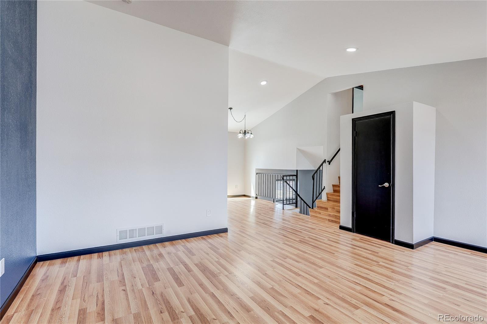 MLS Image #2 for 21518 e powers lane,centennial, Colorado