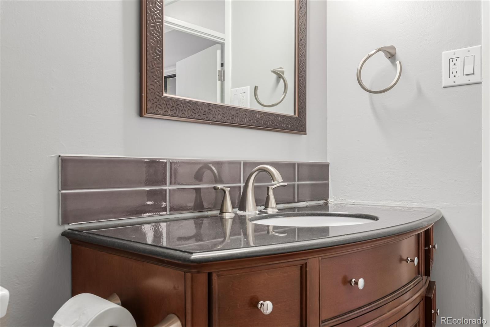 MLS Image #23 for 3124 s wheeling way 212,aurora, Colorado
