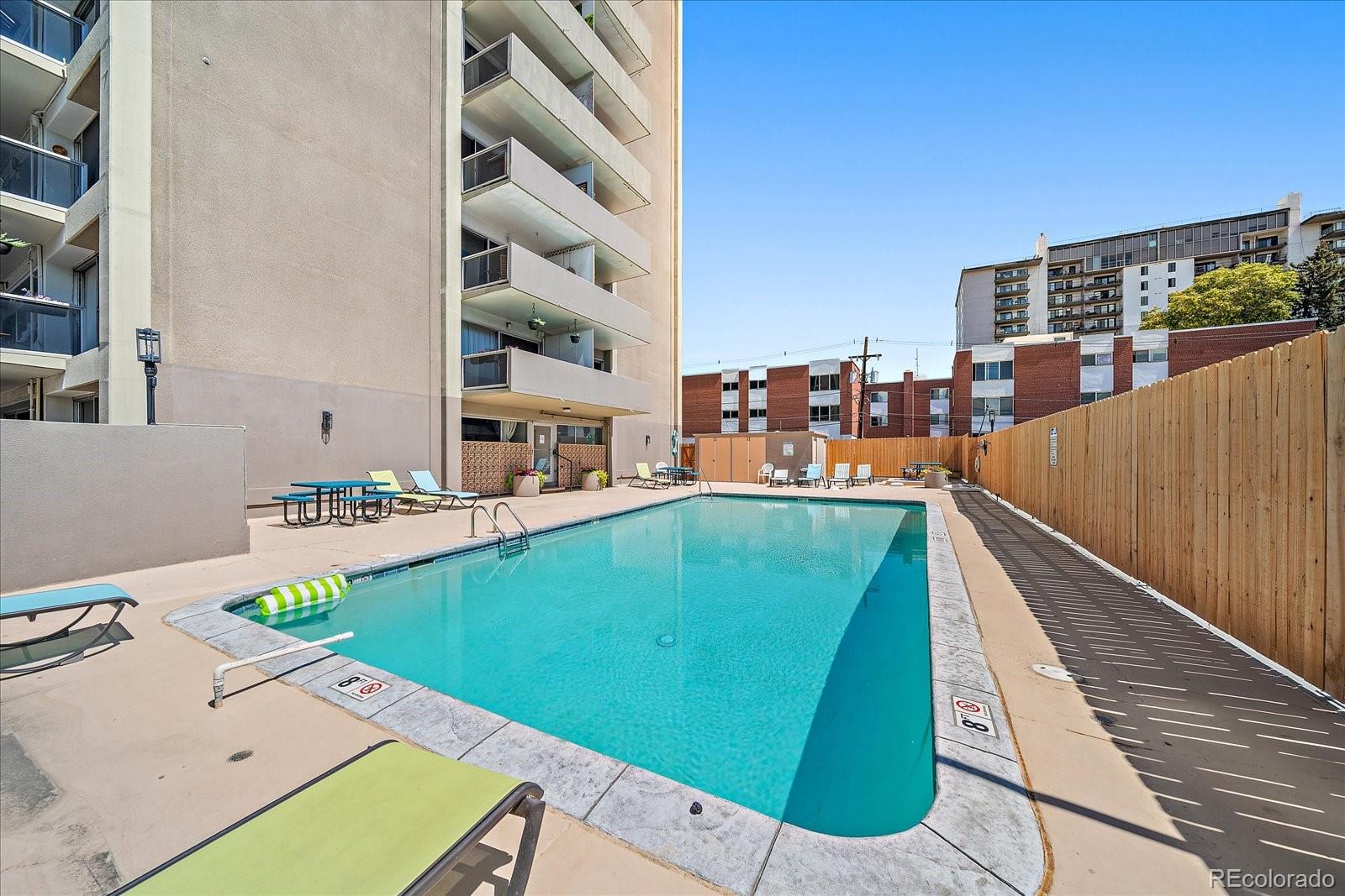 MLS Image #12 for 855  pennsylvania street 305,denver, Colorado
