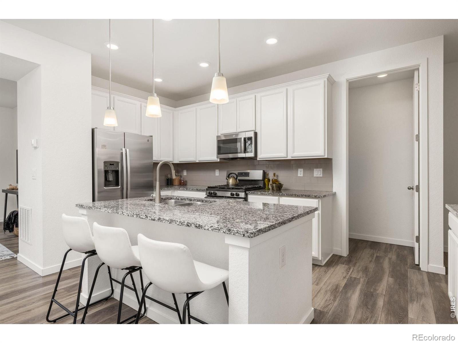 MLS Image #11 for 591  greenville alley,erie, Colorado