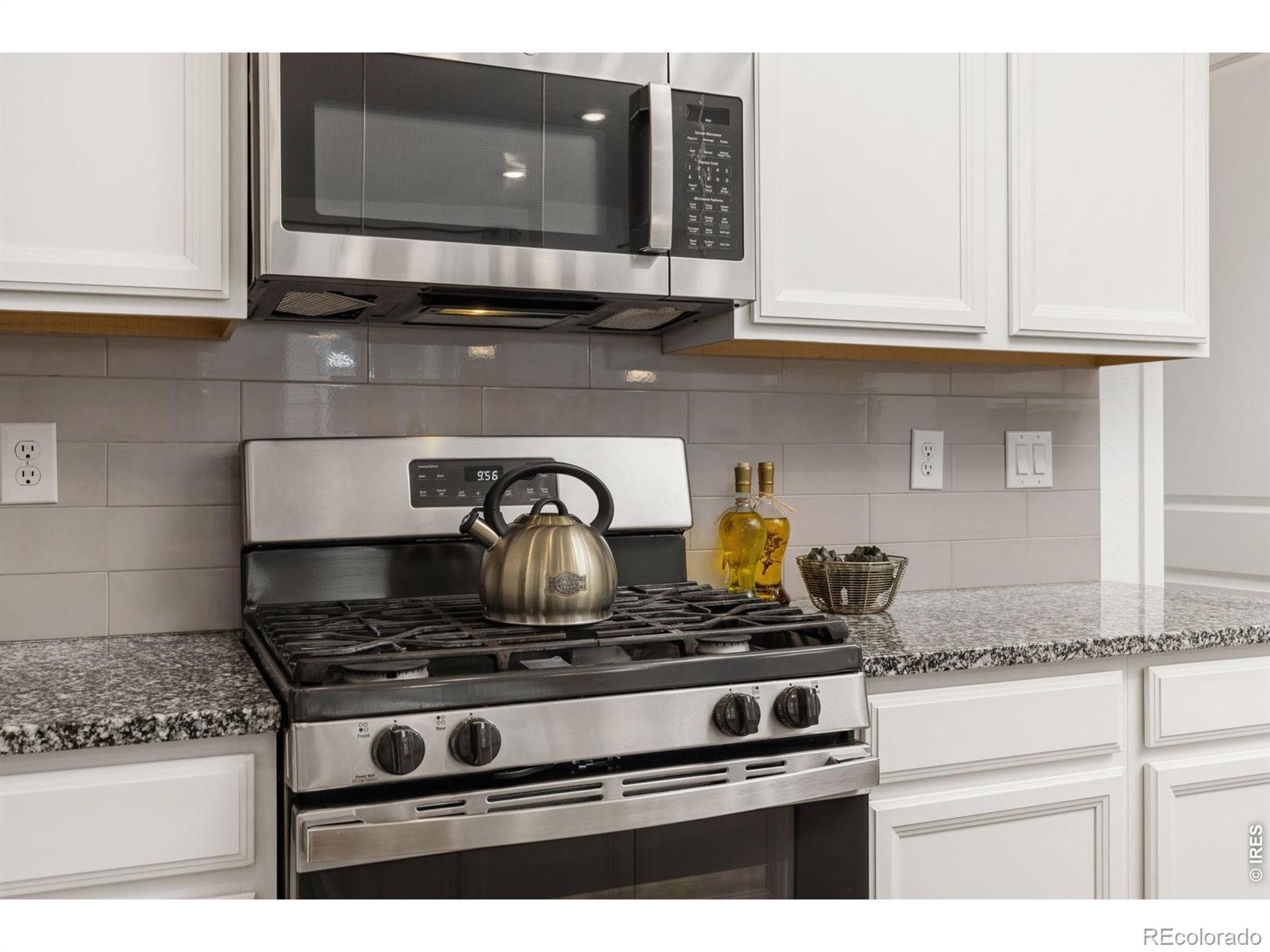 MLS Image #13 for 591  greenville alley,erie, Colorado