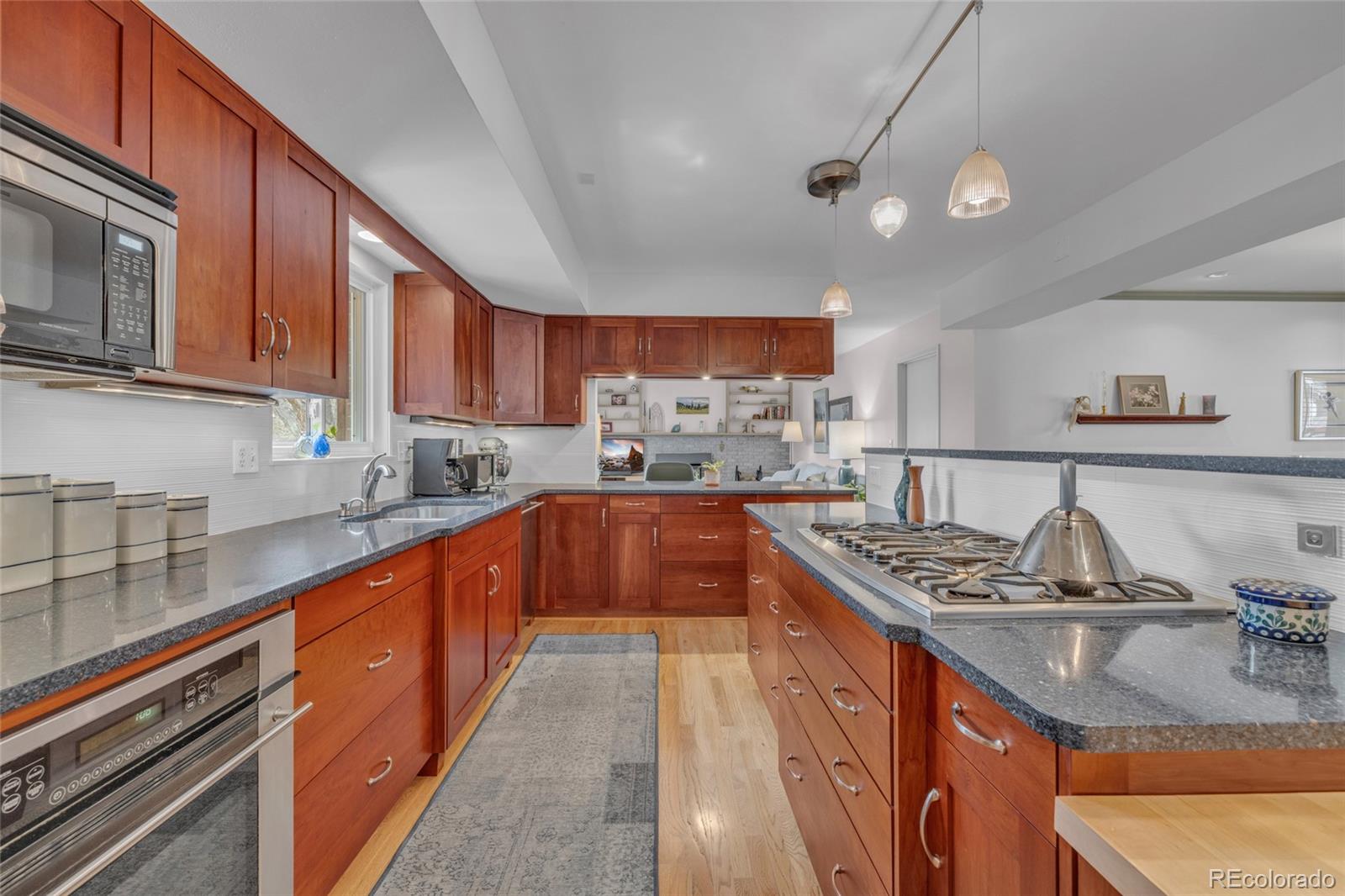 MLS Image #12 for 8300 e hinsdale avenue,centennial, Colorado