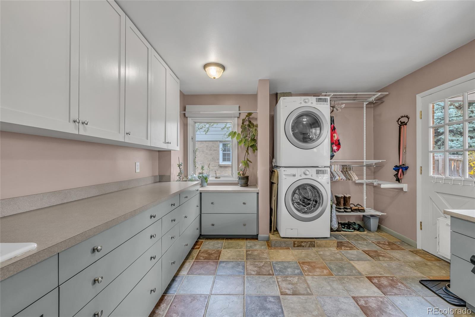 MLS Image #16 for 8300 e hinsdale avenue,centennial, Colorado