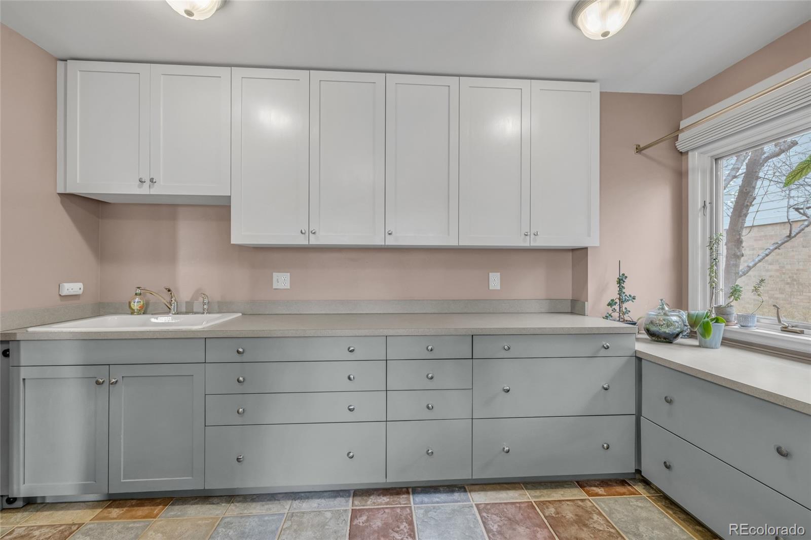 MLS Image #17 for 8300 e hinsdale avenue,centennial, Colorado