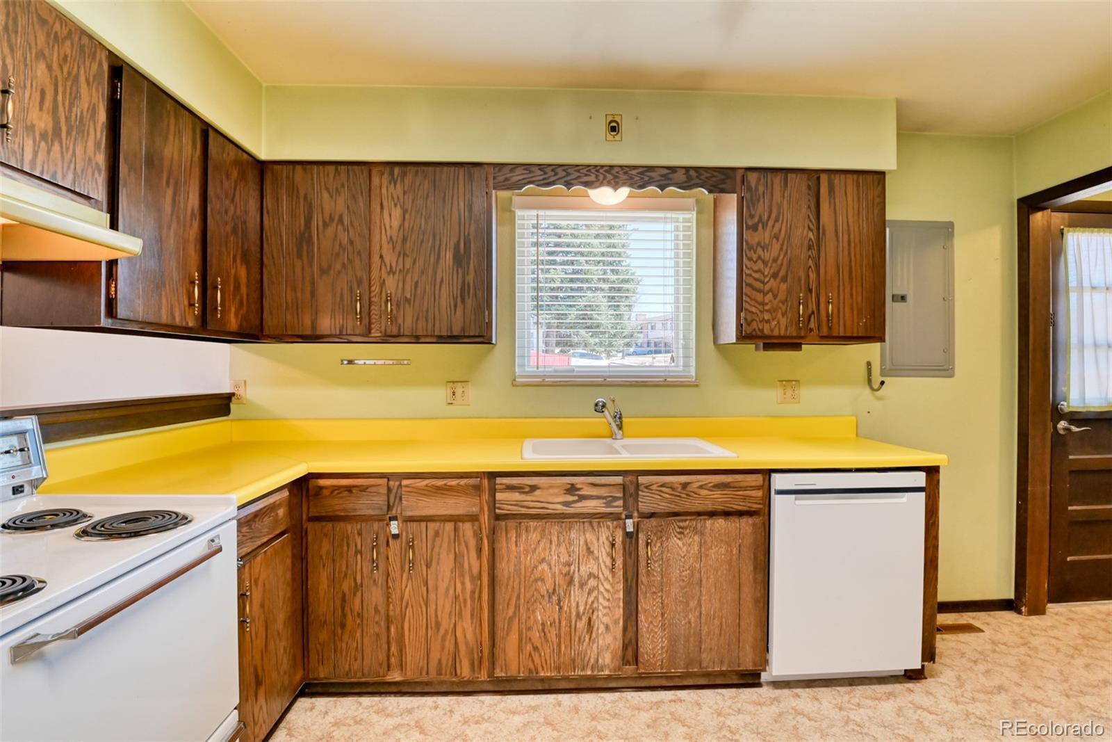 MLS Image #16 for 3945  bunk house drive,colorado springs, Colorado