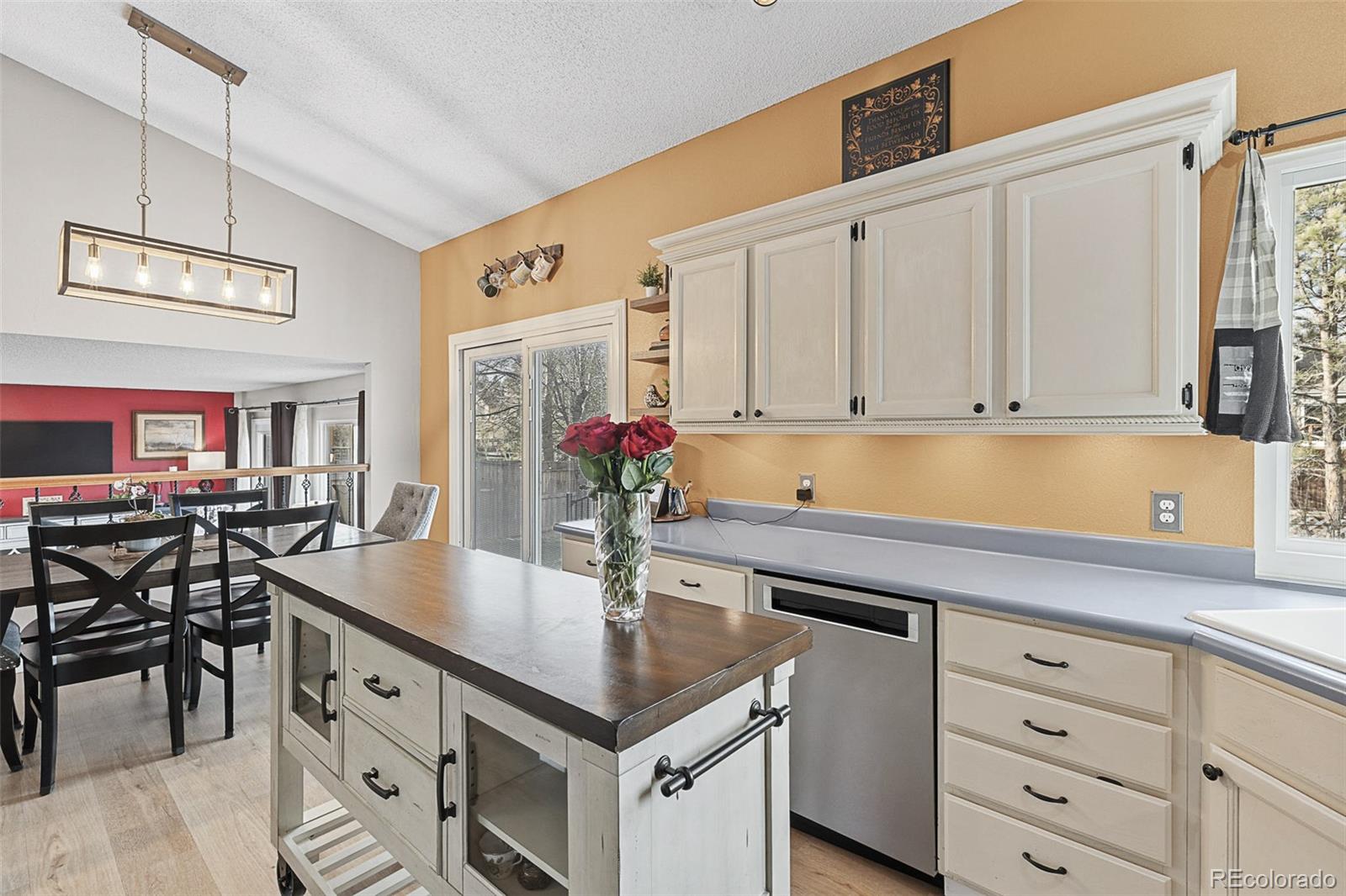 MLS Image #10 for 11754 w 85th avenue,arvada, Colorado