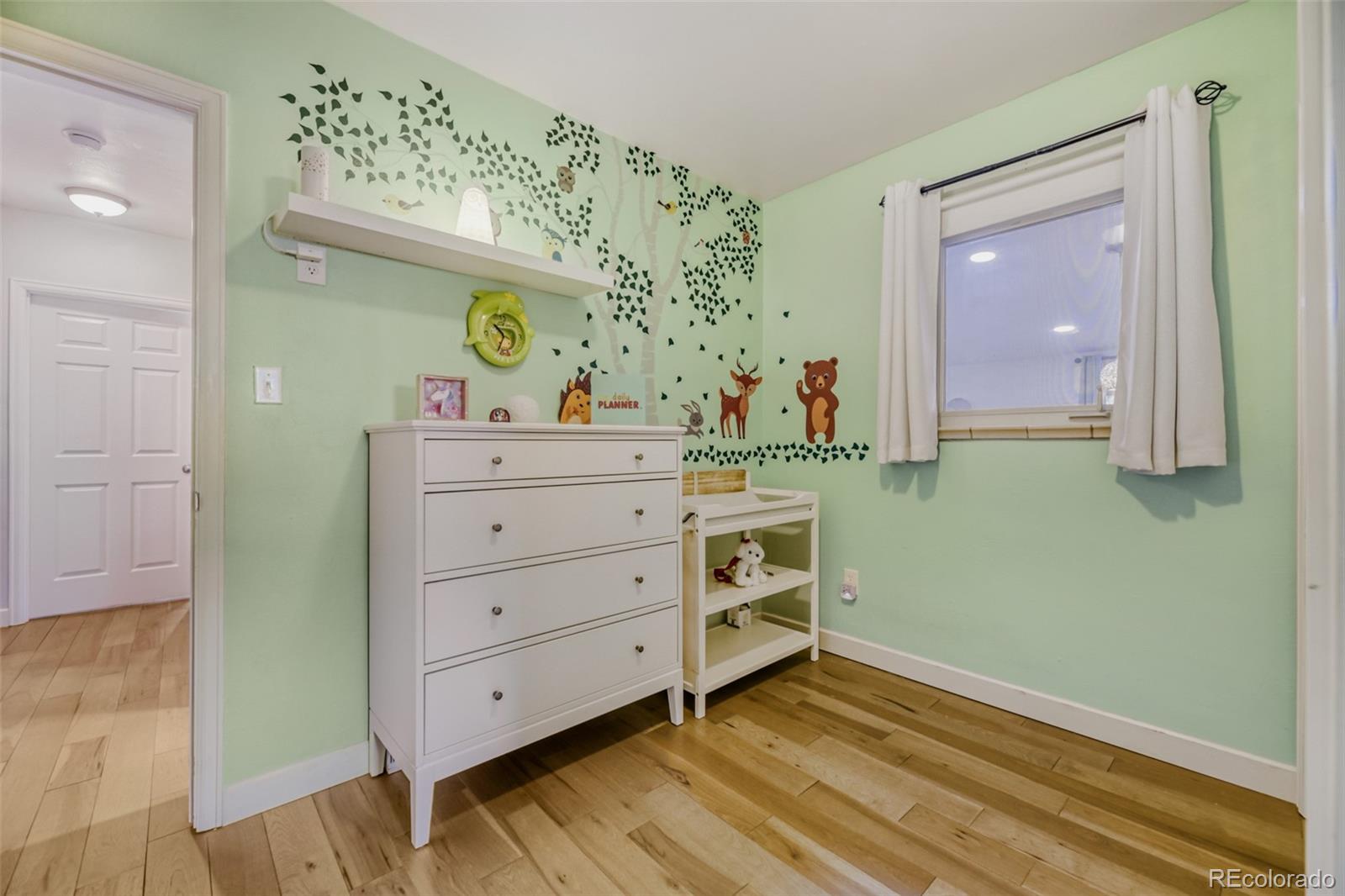 MLS Image #11 for 1315 s irving street,denver, Colorado