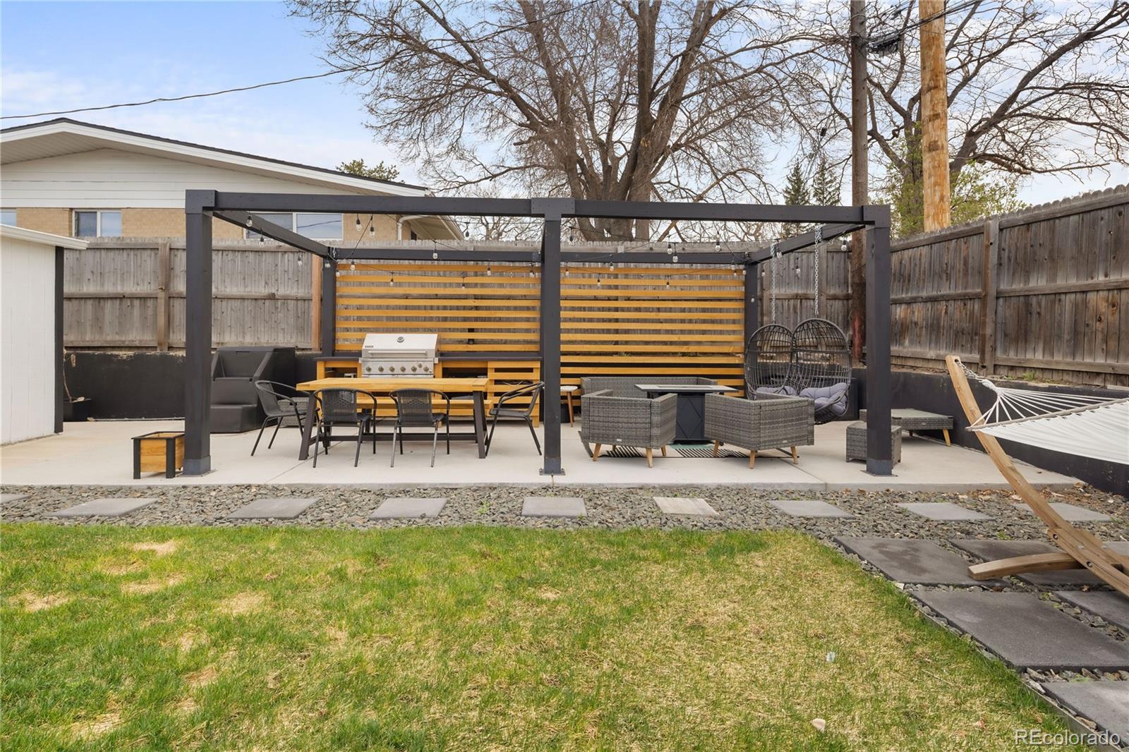 MLS Image #4 for 2743 s meade street,denver, Colorado