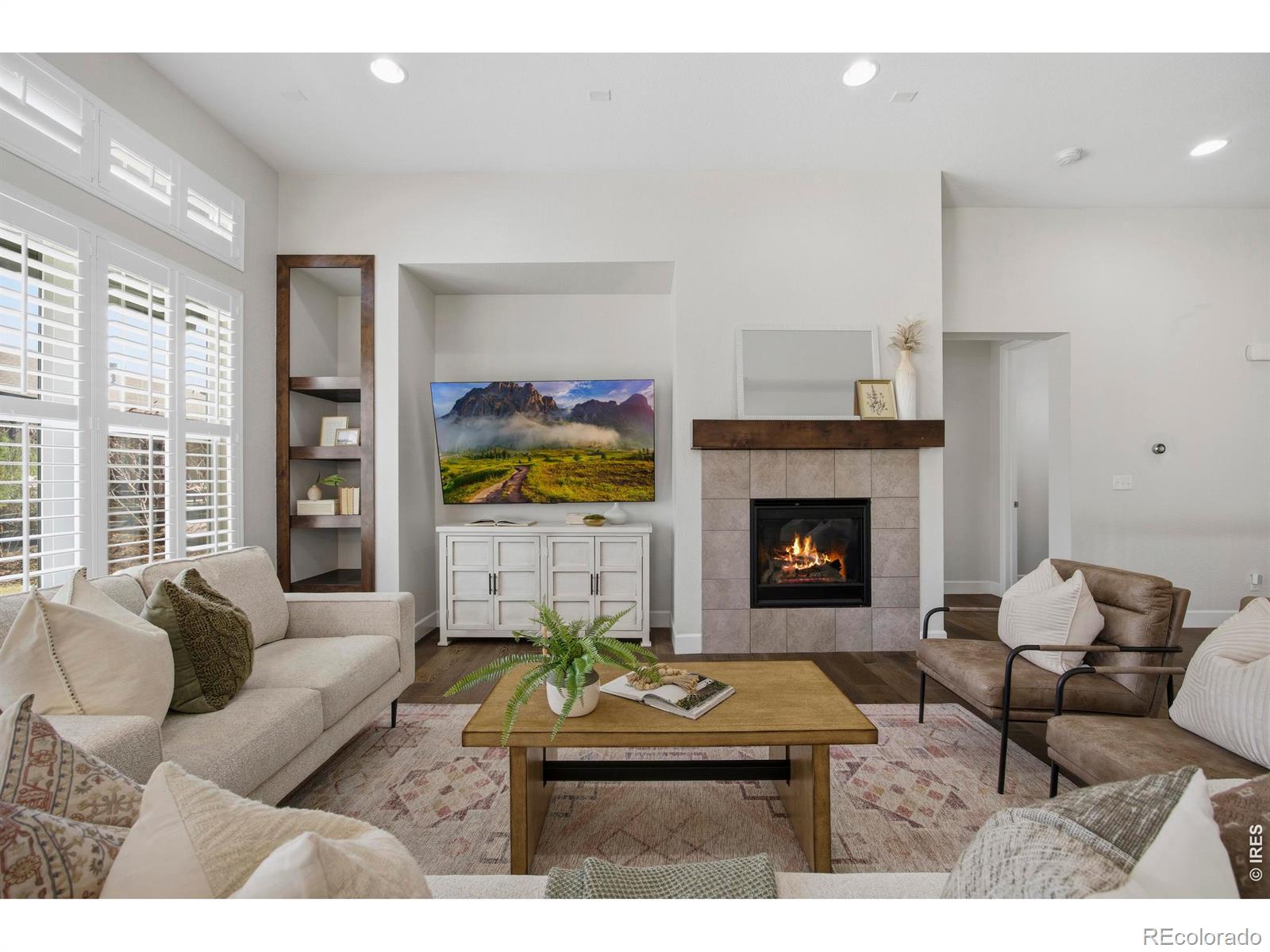 MLS Image #6 for 950  rocky ridge circle,erie, Colorado