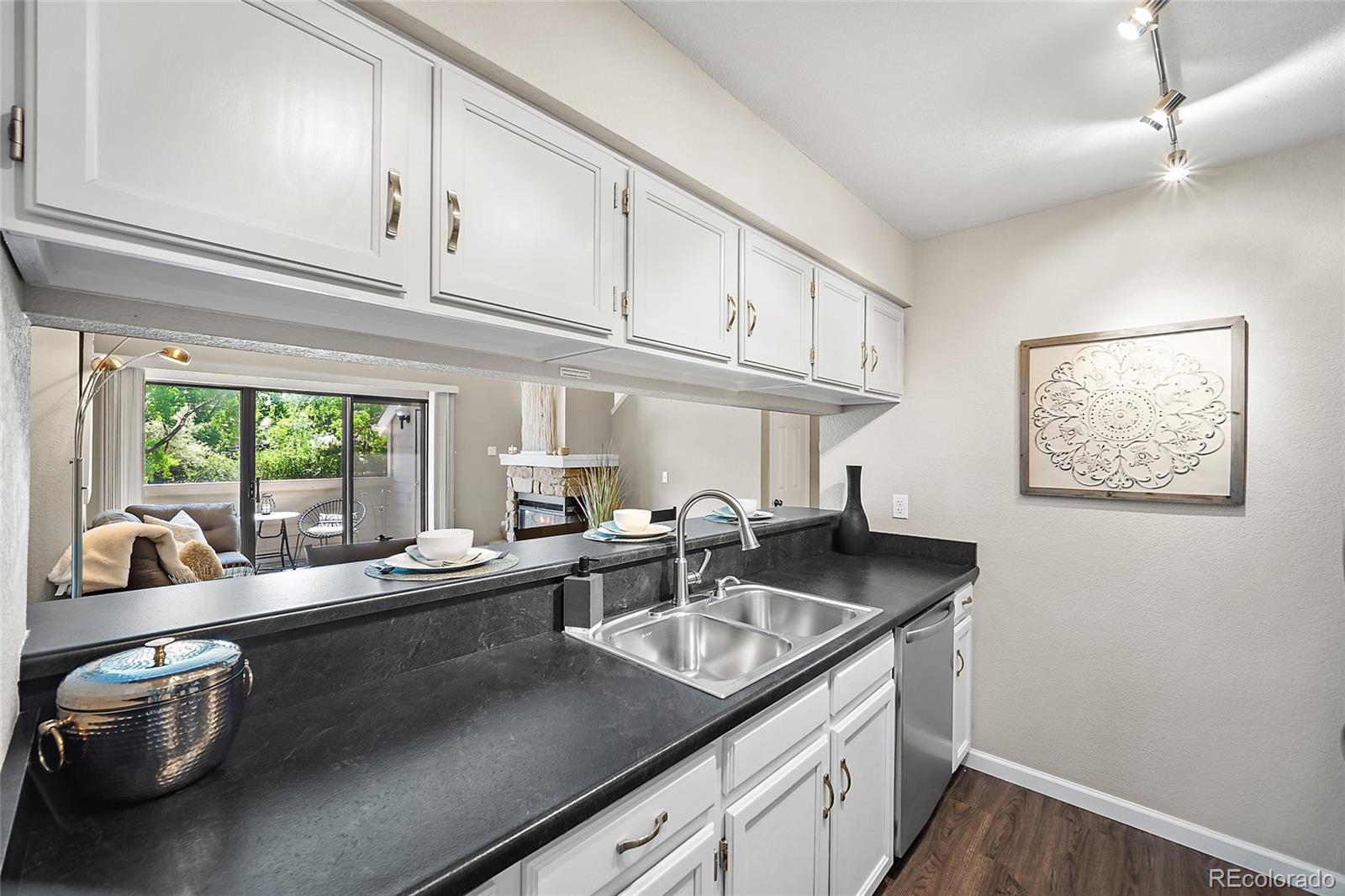 MLS Image #5 for 3600 s pierce street,denver, Colorado
