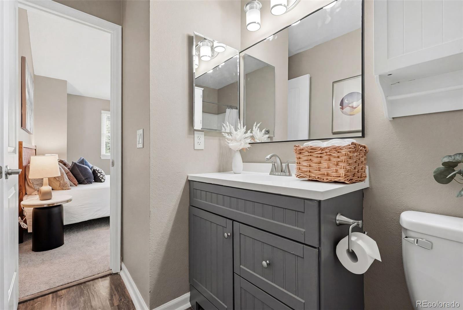 MLS Image #28 for 30 s moline street ,aurora, Colorado