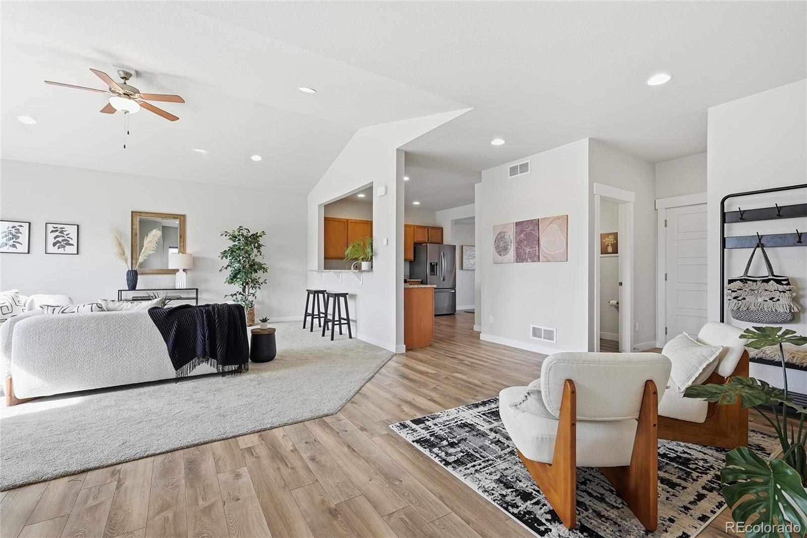 MLS Image #4 for 218 e chestnut street,windsor, Colorado