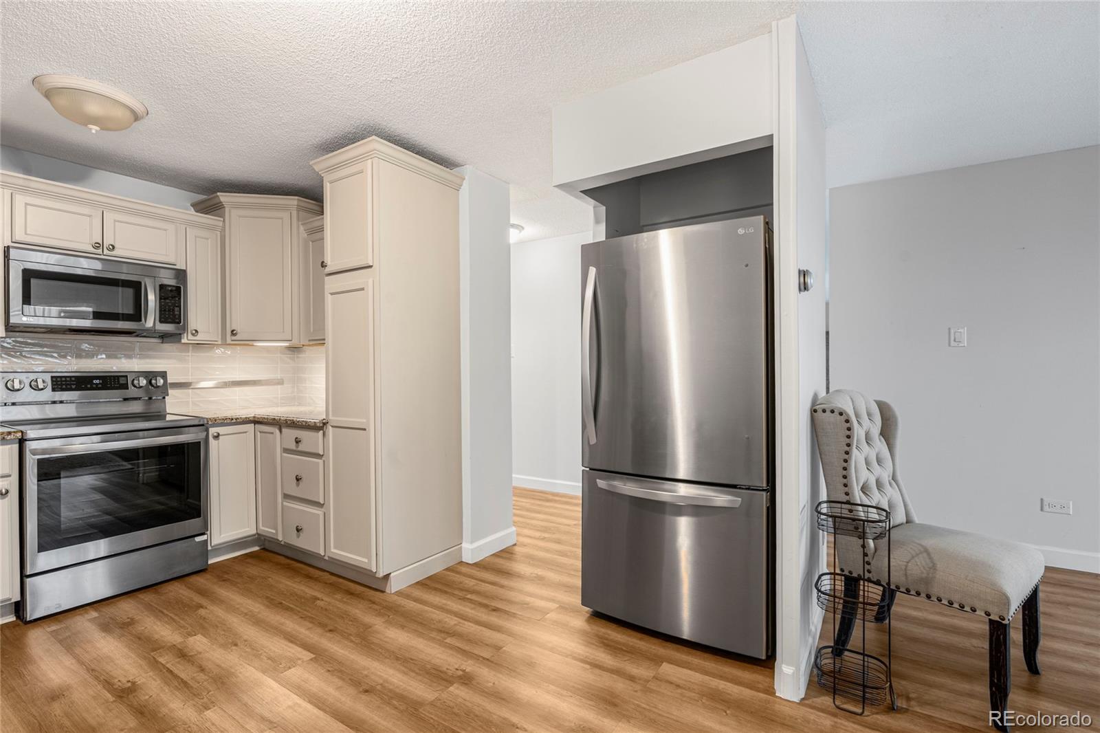 MLS Image #15 for 9180 e center avenue 5a,denver, Colorado