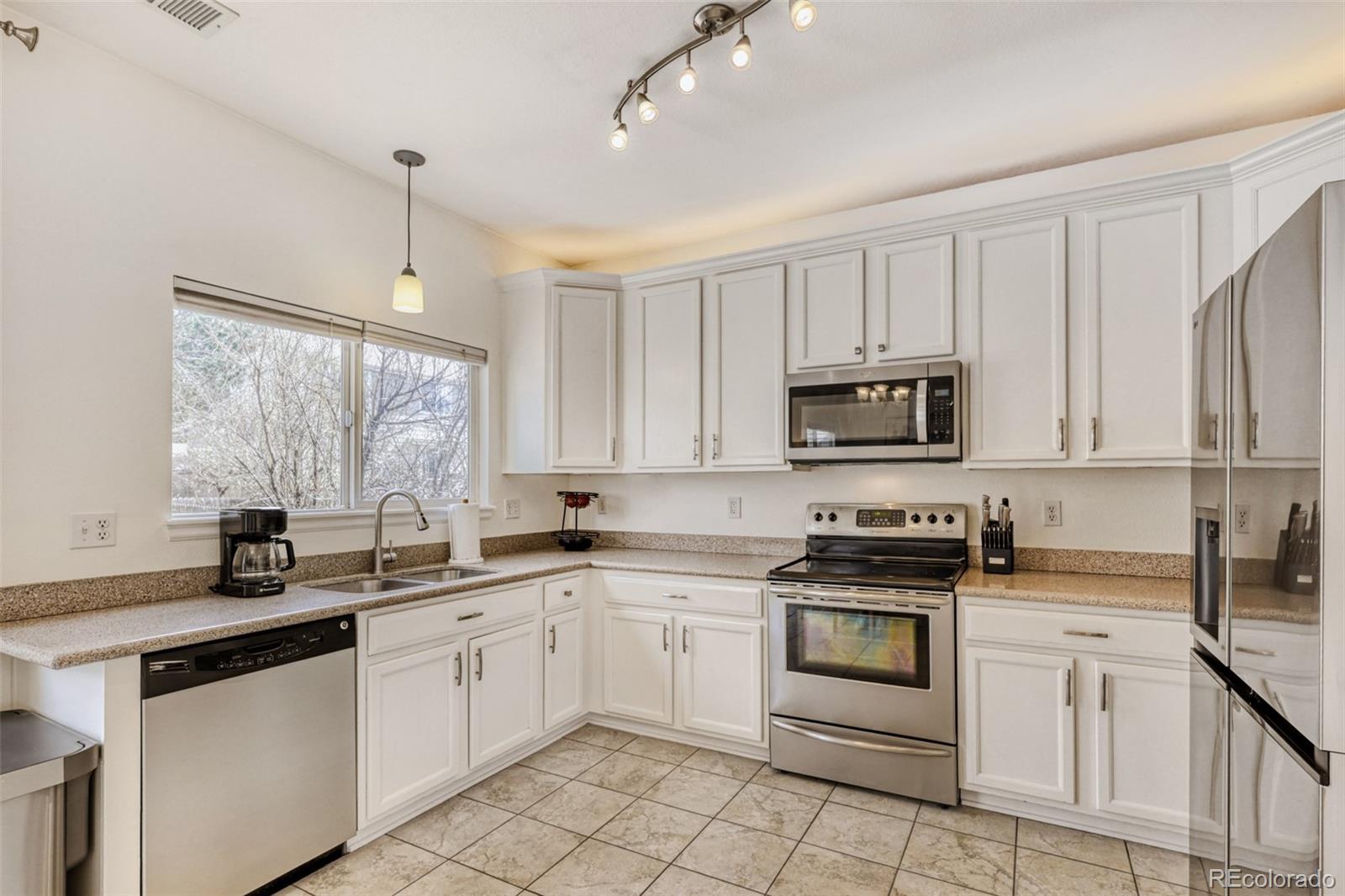 MLS Image #10 for 5214 s shawnee way,aurora, Colorado