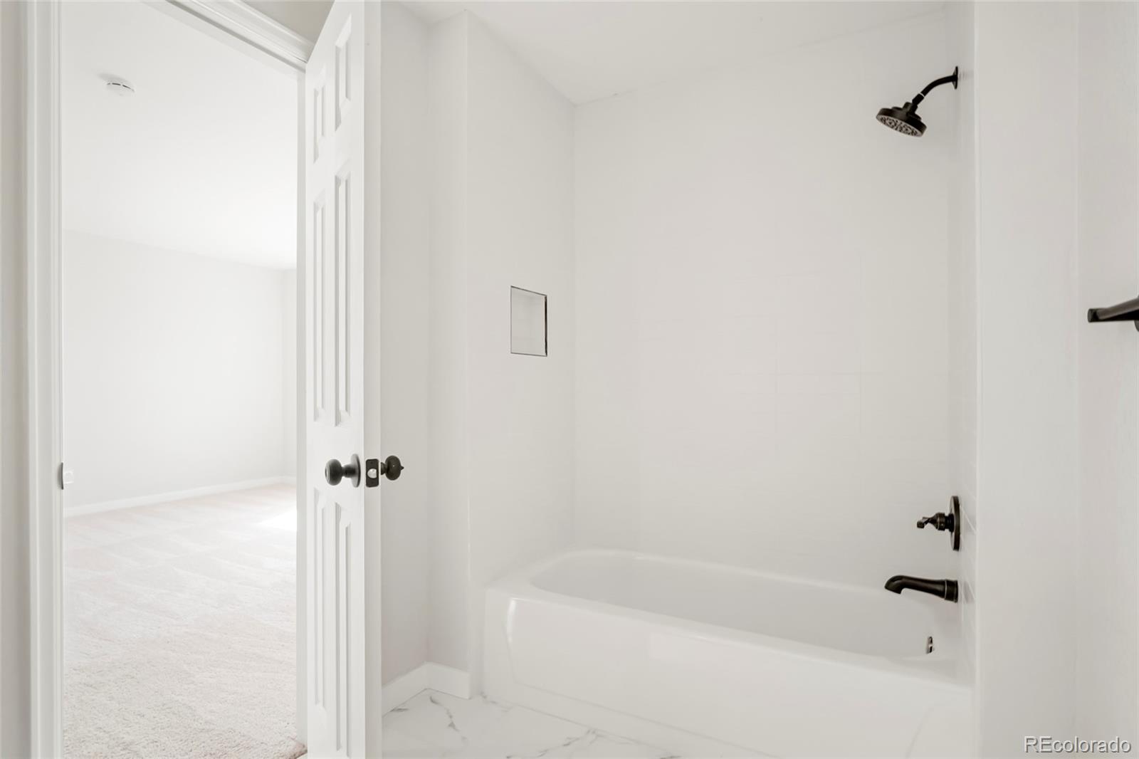 MLS Image #17 for 3415 s ammons street 6,lakewood, Colorado