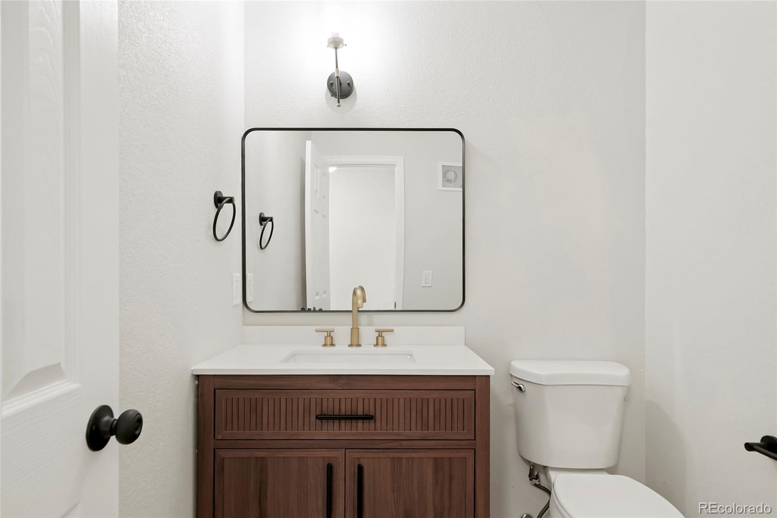 MLS Image #5 for 3415 s ammons street 6,lakewood, Colorado