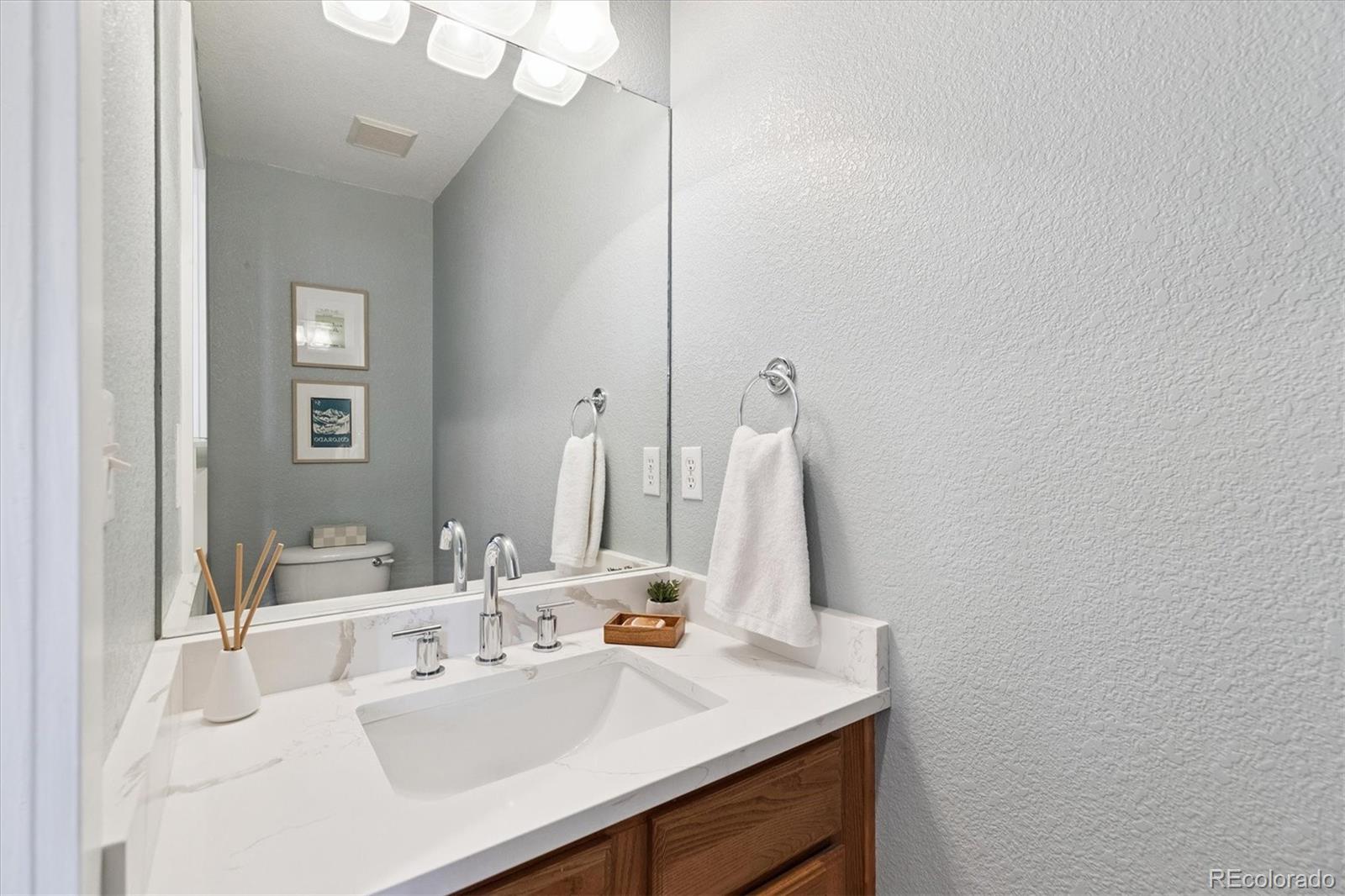 MLS Image #19 for 6900 s algonquian court,aurora, Colorado
