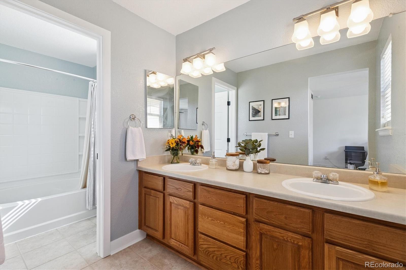 MLS Image #22 for 6900 s algonquian court,aurora, Colorado