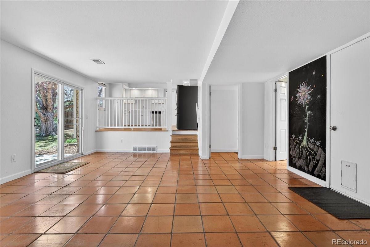 MLS Image #12 for 6584 s clermont court,centennial, Colorado